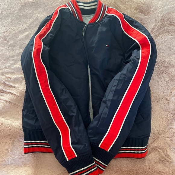 BOYS TOMMY HILFIGER reversible BOMBER JACKET size 4-5 - Picture 2 of 10